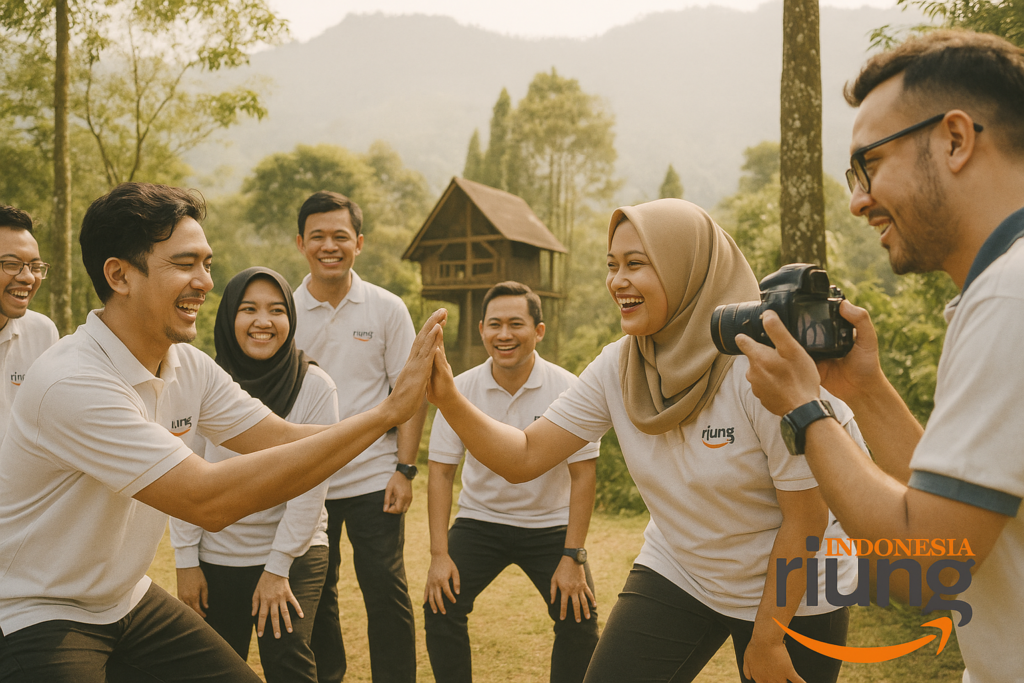 Aktivitas tantangan tim di area outdoor Ciloto Indah Permai.