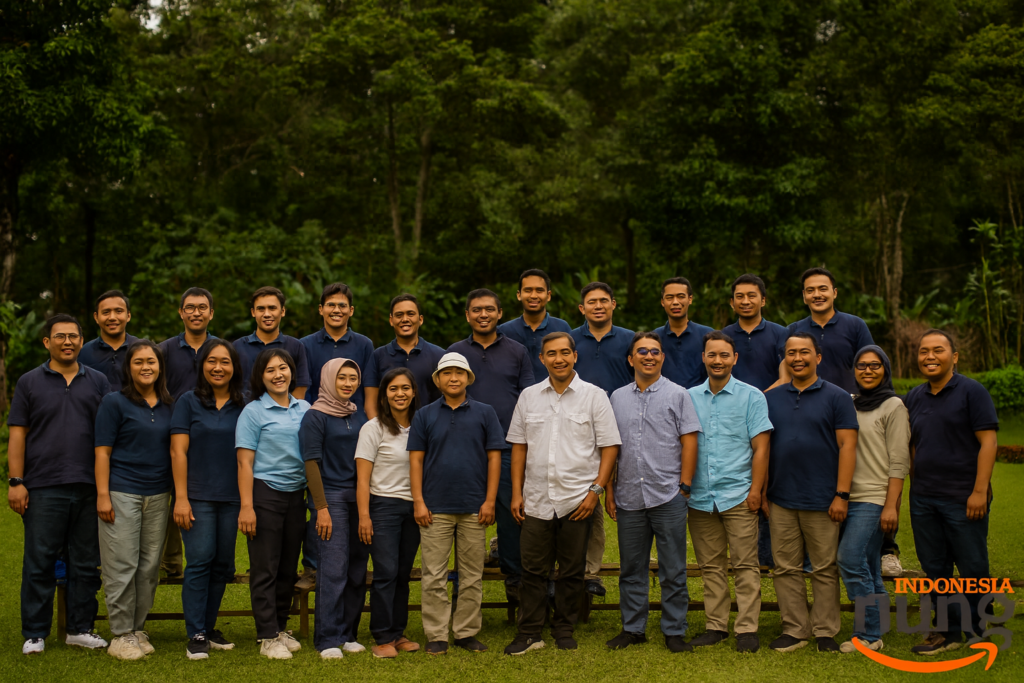 Foto group corporate setelah selesai melakukan kegiatan