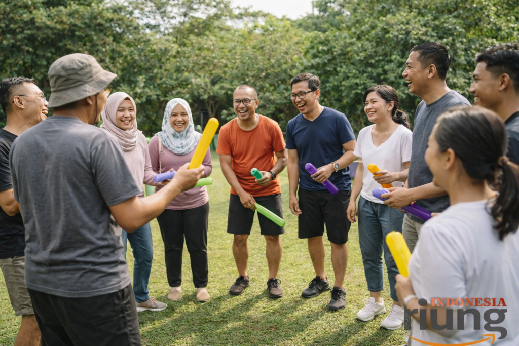 Peserta mengikuti permainan kerja sama tim di Pancawati Bogor