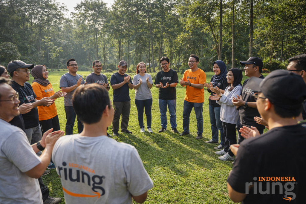 Ice breaking gathering perusahaan di Leuweung Geledegan Ecolodge