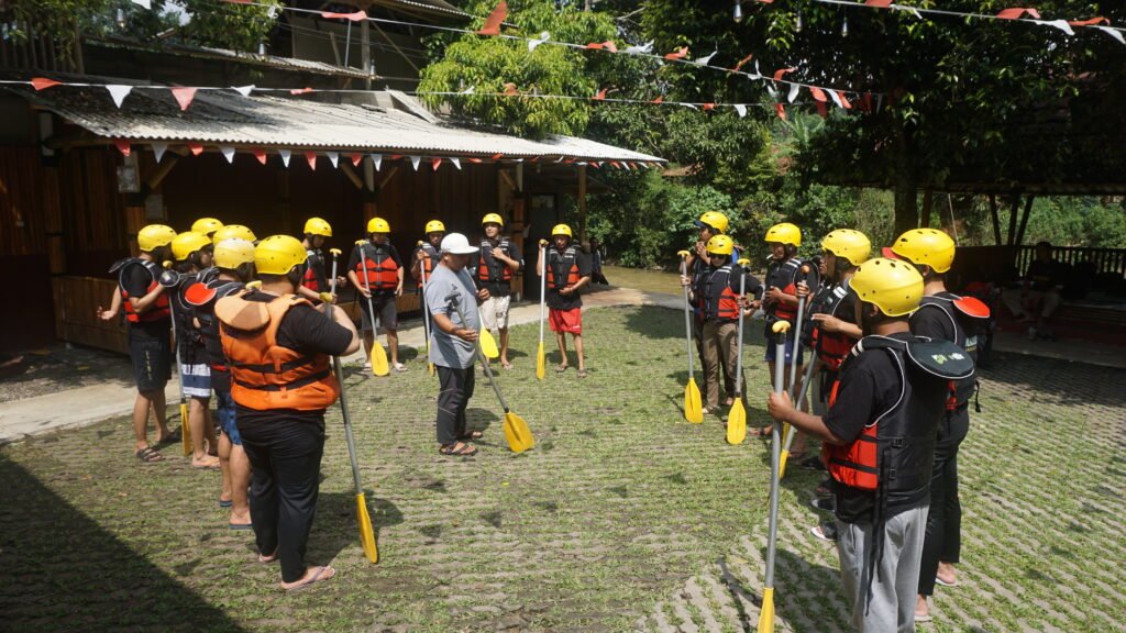 Panduan lengkap Rafting Sungai Citatih Sukabumi 2025