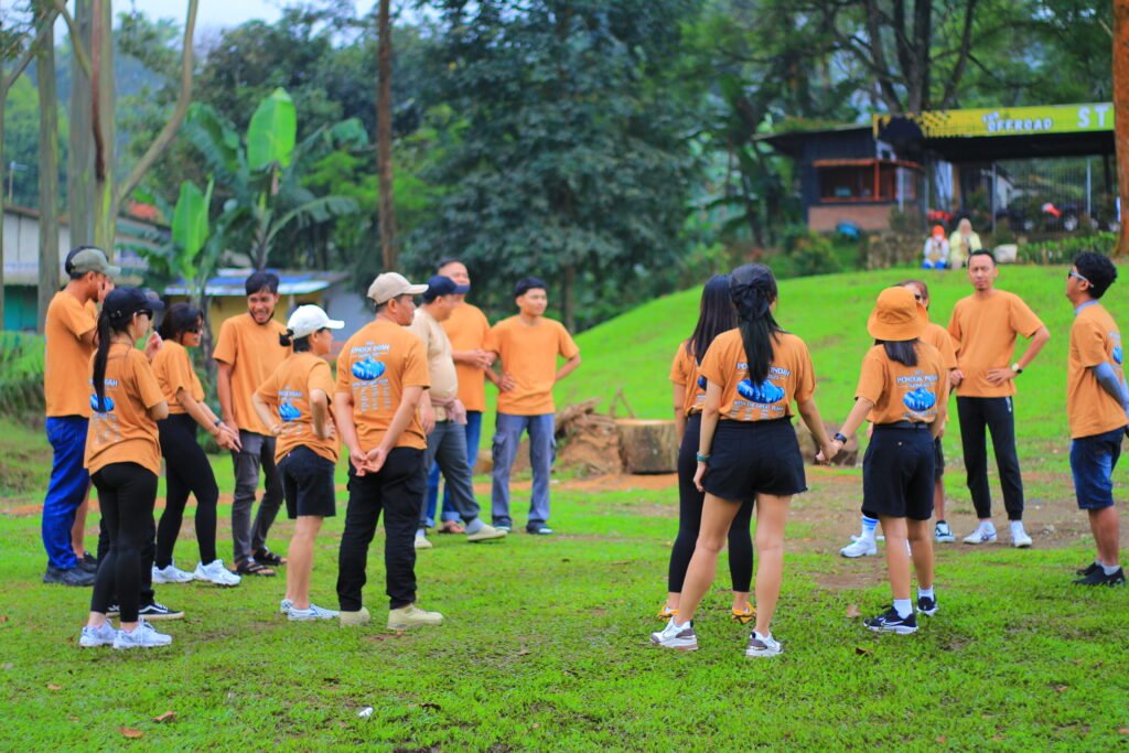 Outbound & Team Building Perusahaan di Leuweung Geledengan Ecoledge