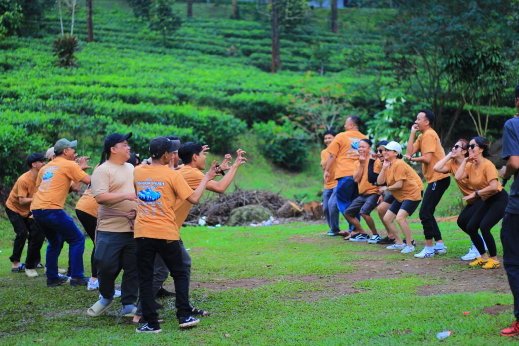 Gathering Perusahaan bernuansa resort alam di Amunaba Hotel & Resort Rancamaya Bogor