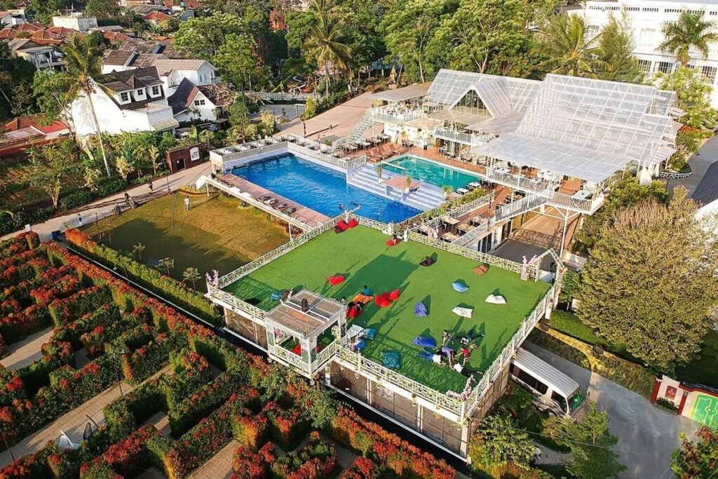 Chevilly Resort & Camp Pancawati Bogor