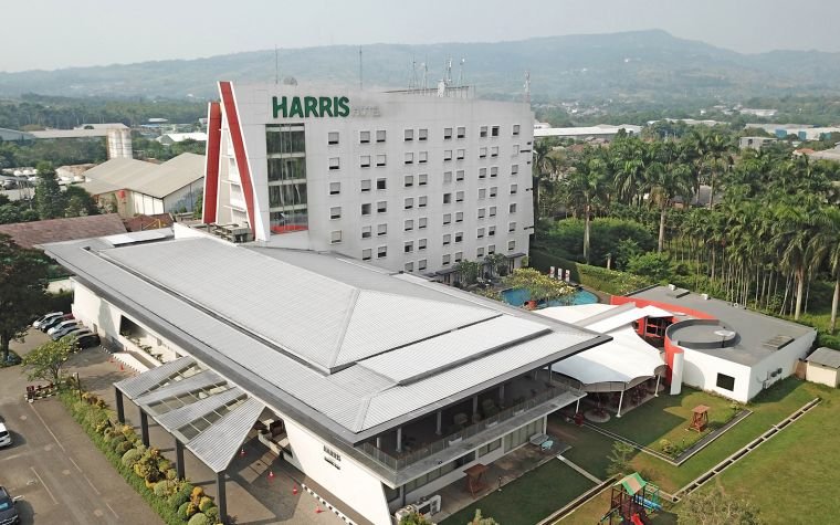 "Venue family gathering di Harris Hotel Sentul Bogor"