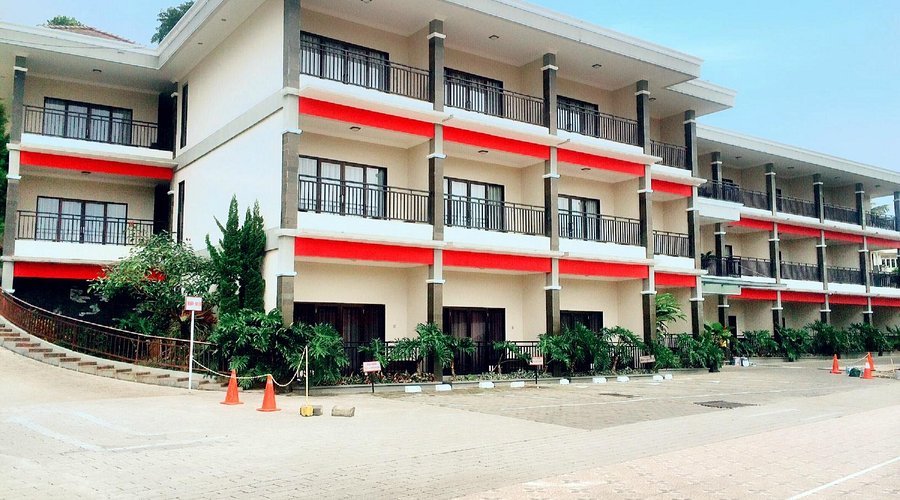 Review Grand Ussu Hotel & Convention