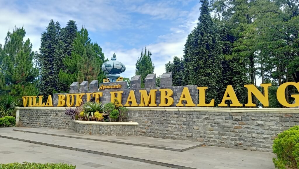 Paket gathering outing outbound di Villa Bukit Hambalang
