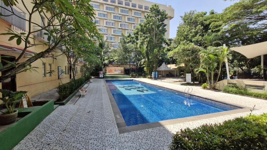 Lorin Sentul Hotel