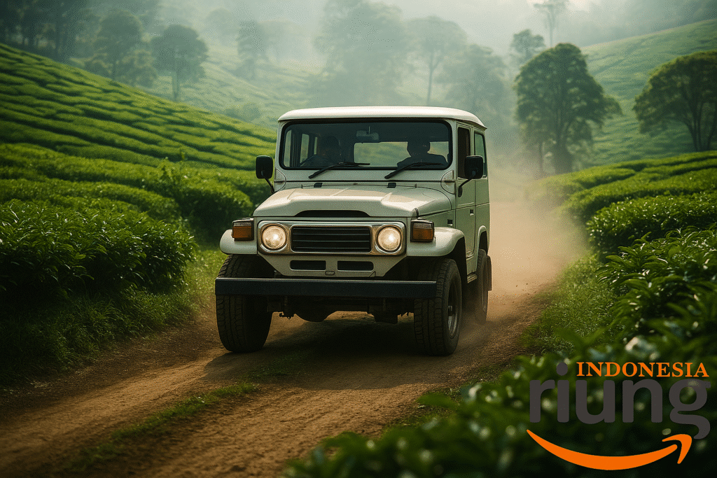 Peserta outing menikmati paket offroad Puncak