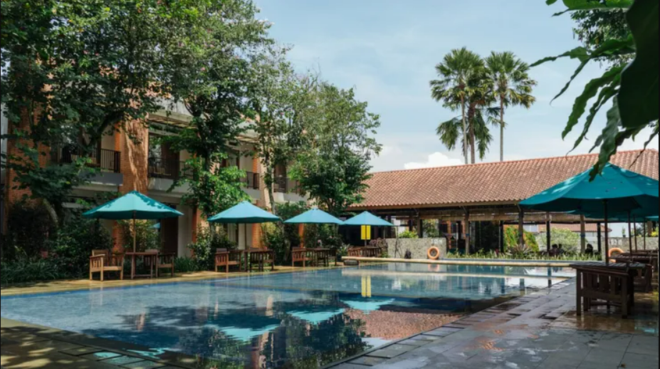 Villa Bukit Pinus Pancawati