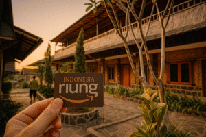 villa dengan suasana sore dan pemandangan alam”