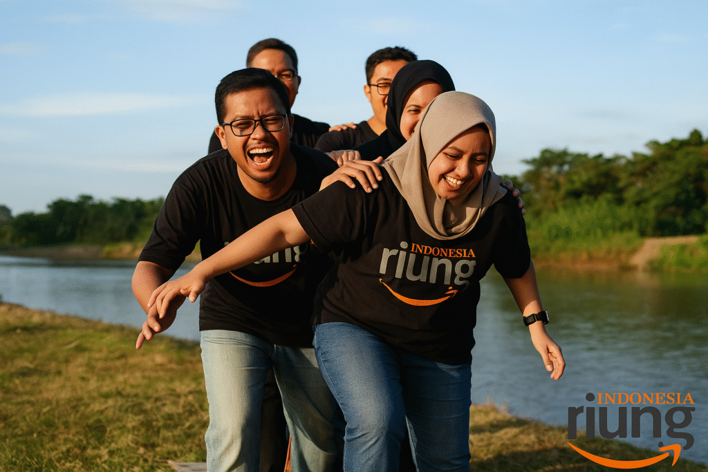 Panorama alam sekitar Sukabumi saat rafting