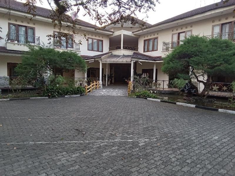 Review Pondok Remaja PGI